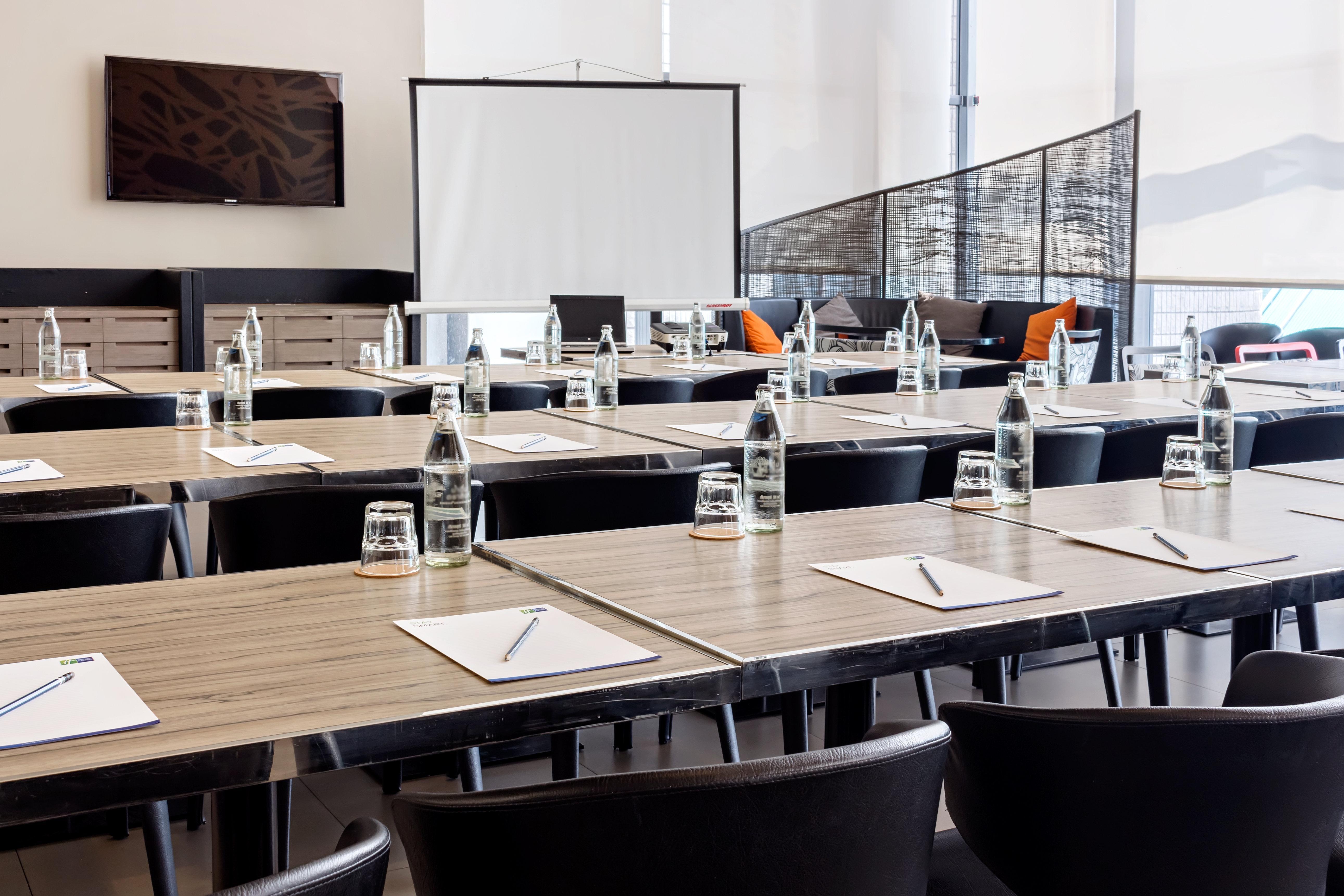 Holiday Inn Express Bangkok Siam By Ihg Exteriör bild