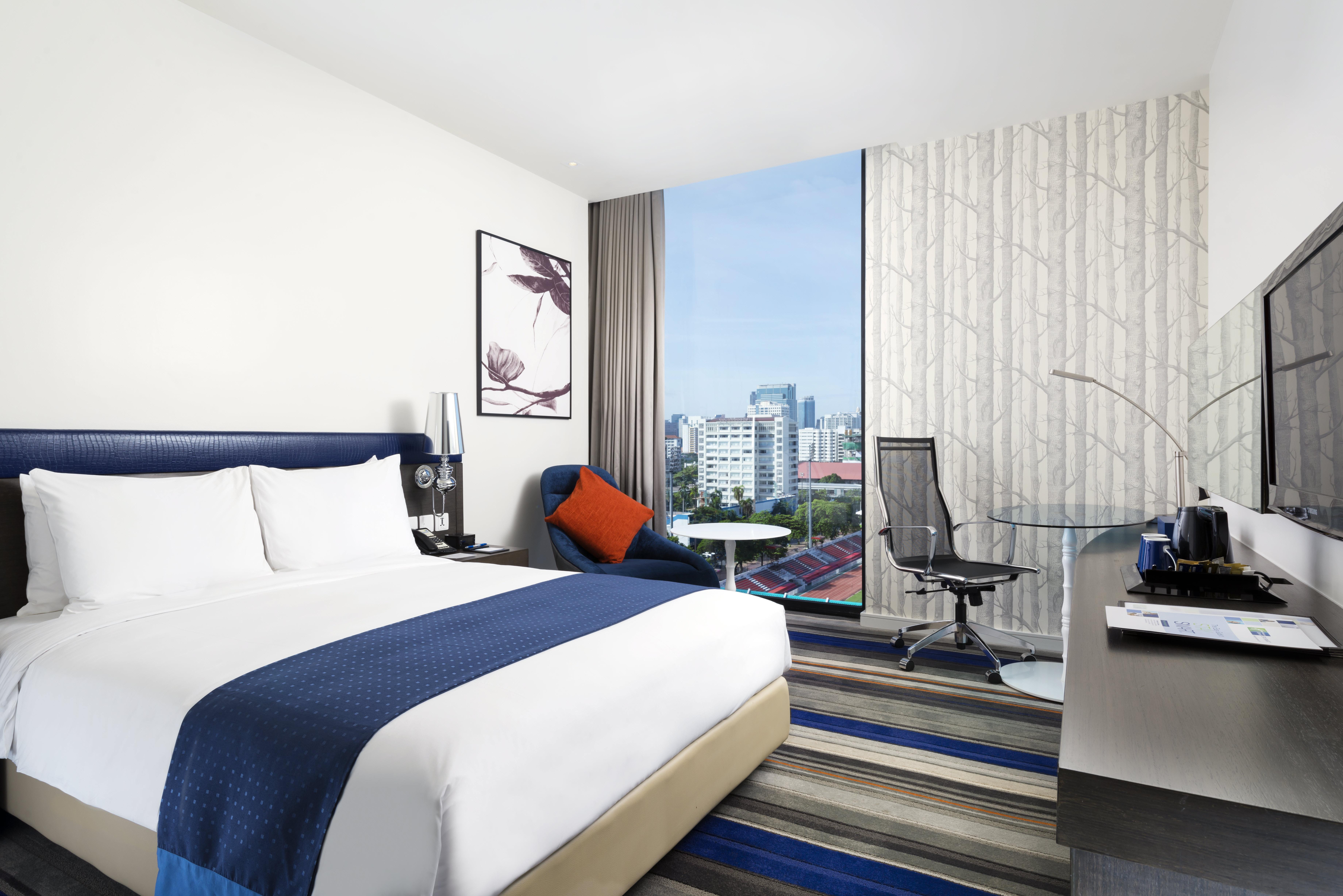 Holiday Inn Express Bangkok Siam, An Ihg Hotel Exteriör bild